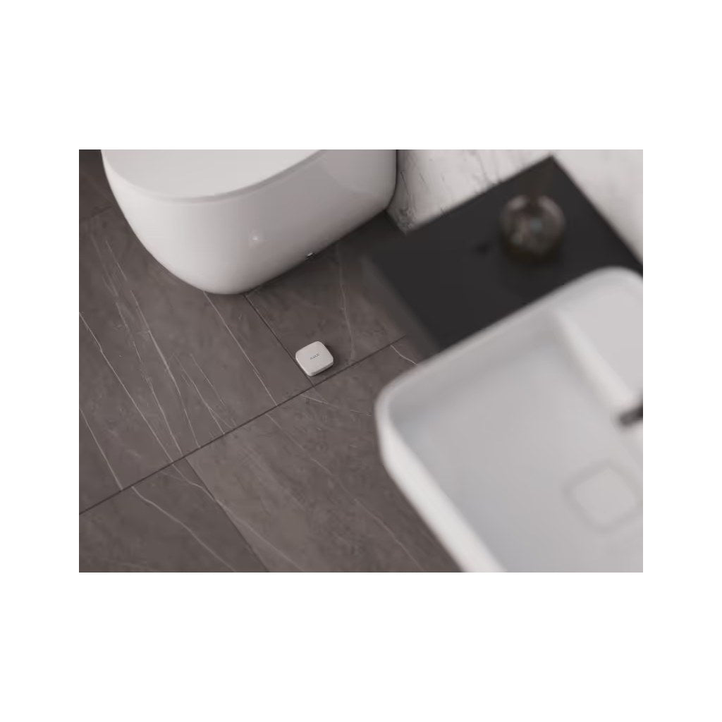Sensor AJAX LeaksProtect bajo lavamanos